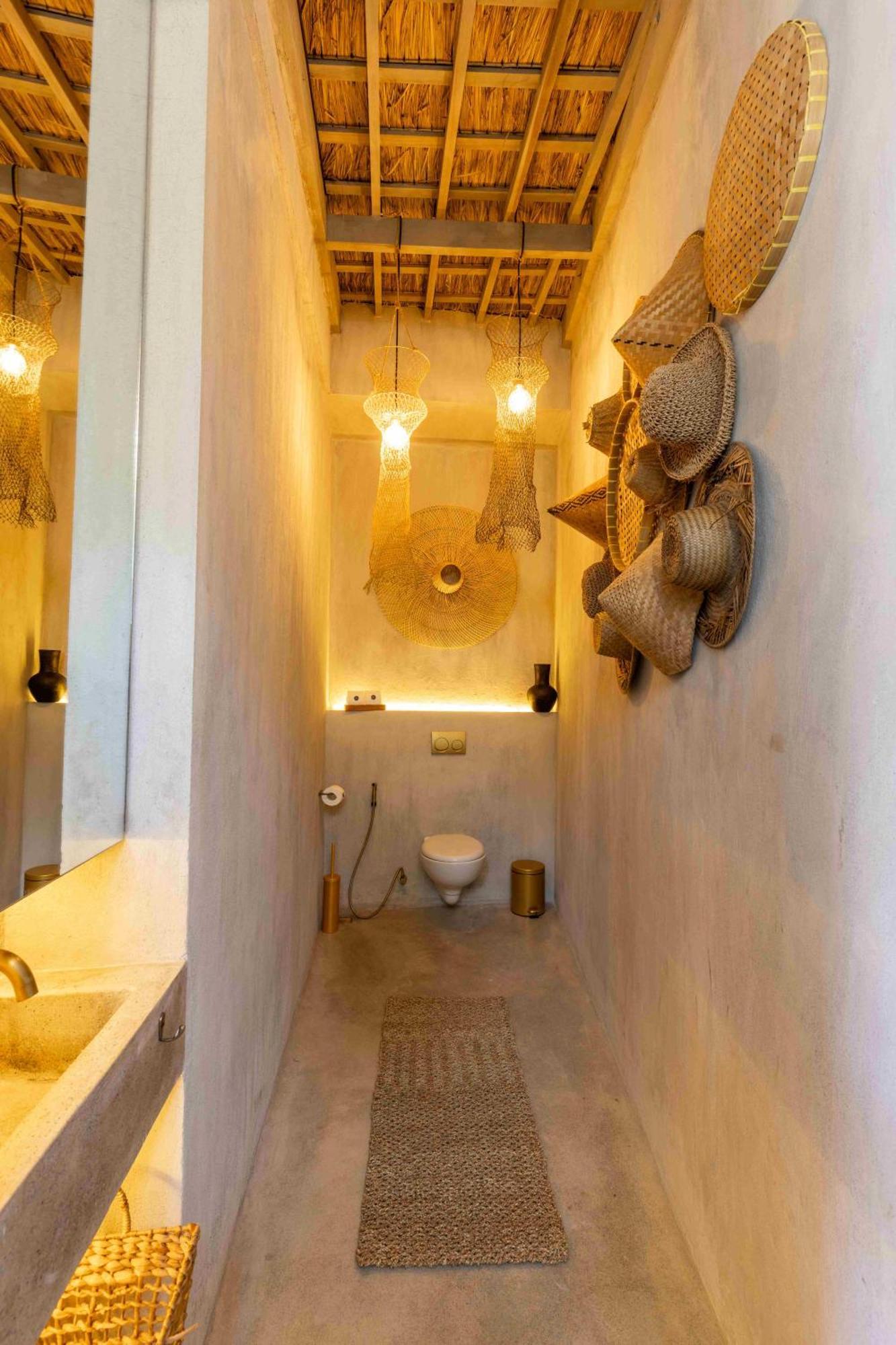 Villa The Konkret Lombok Kuta  Exterior foto