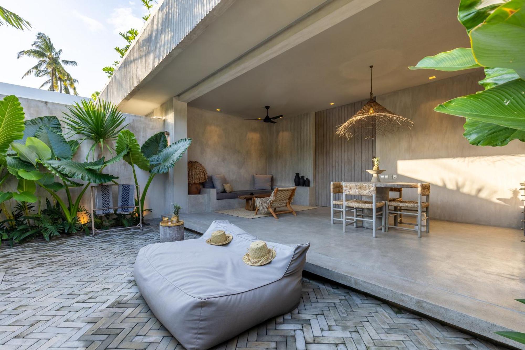 Villa The Konkret Lombok Kuta  Exterior foto